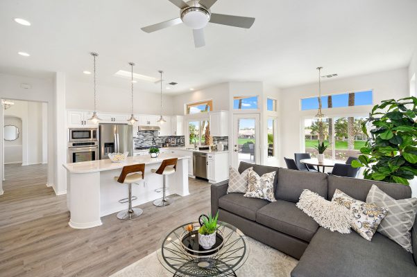 89496973 692290408208242 3344855027578568704 N